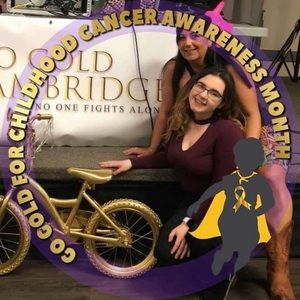 Meet your Posher, Dee